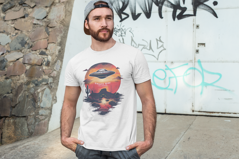 Camiseta Manga Curta Unisex UFO Por do Sol Deserto - Smooth Ride