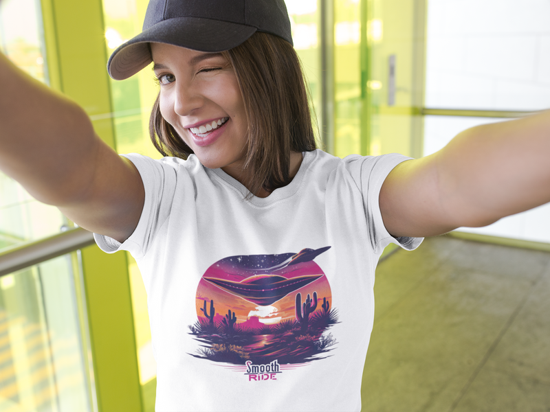 Camiseta Manga Curta Feminina UFO Por do Sol Deserto 2 - Smooth Ride