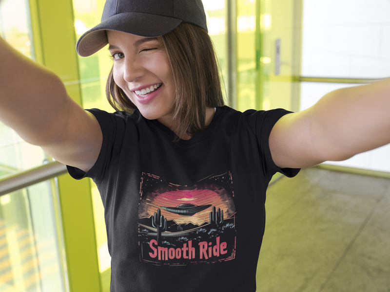 Camiseta Manga Curta Feminina UFO Deserto 2 - Smooth Ride