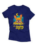 Camiseta Manga Curta Feminina Cachorro Let Sleeping Dogs Lie